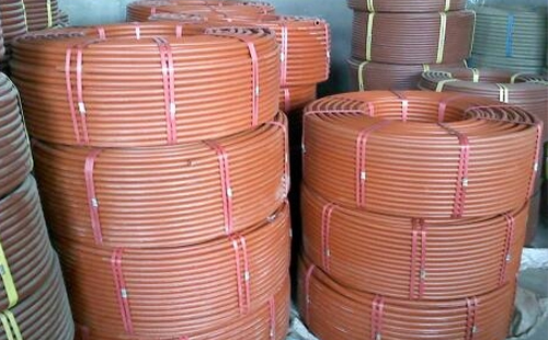 提升工程安全：聚乙烯(RPE)阻燃喀什穿线管在现代建筑中的应用